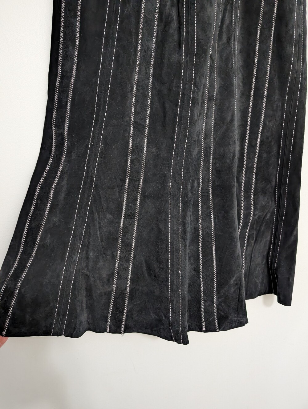 Vintage Danier 90's Suede Skirt Genuine Leather Black High Waist Midi Pinstripes - Picture 6 of 16